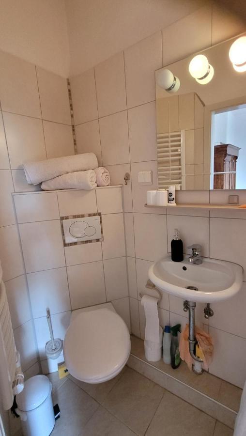 Gaestezimmer Schoene Aussicht Nahrendorf Luaran gambar